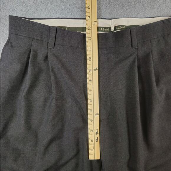 L.L. Bean Pants Mens Size 36x30 Gray Pleated Dress Pants 100% Wool - Picture 8 of 11